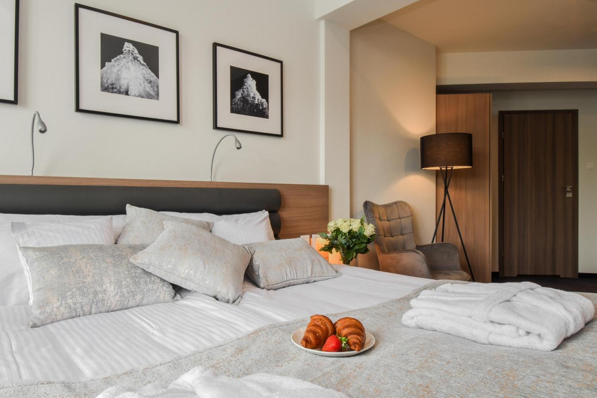Hotel Saline Иновроцлав Экстерьер фото